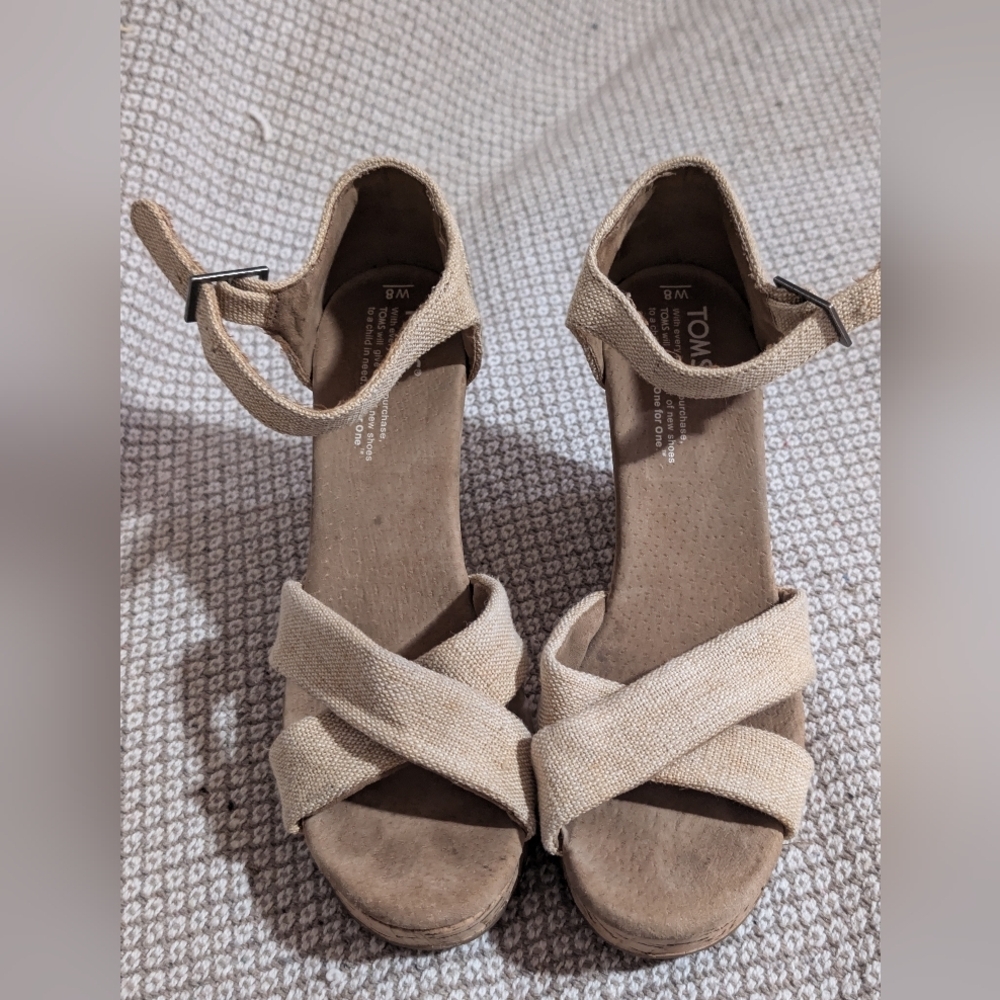 TOMS Women's Tan  Wedges Sandals 8W